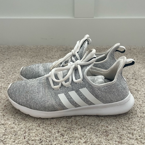 adidas Shoes - WOMENS ADIDAS Cloudfoam Pure 2.0 Running Shoes 
Size 9.5